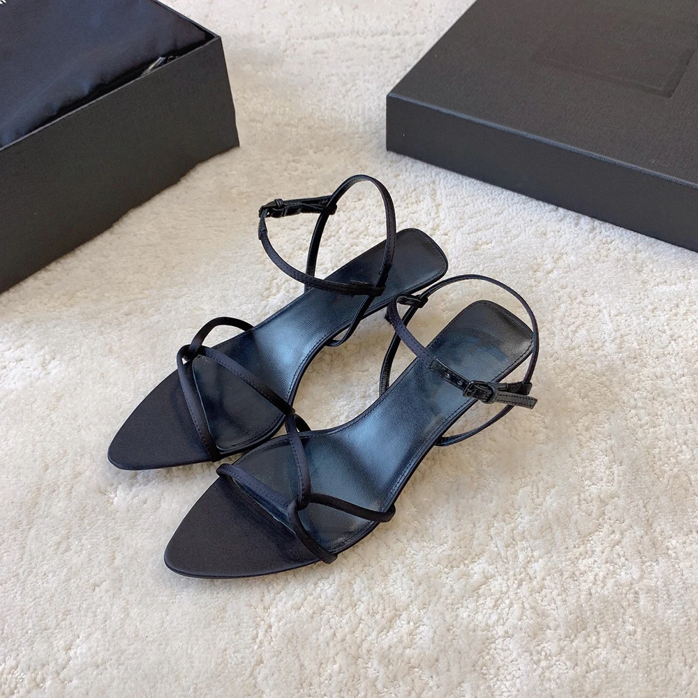 Women'S Shoes Clogs - Luxury Designer Cross Toed Pointed Toe